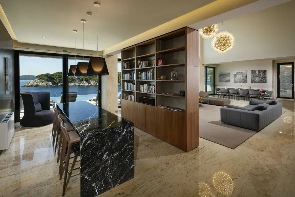 Seafront Serenity Villa with Infinity Pool, Štikovica