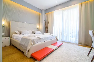 Contemporary Seaside Villa with Infinity Pool in Štikovica