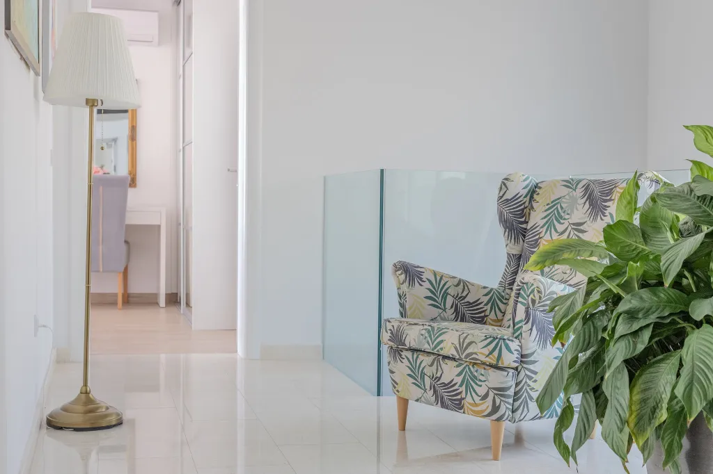 Modern Villa With Heated Pool, 4 Bedrooms – Makarska