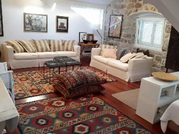 Chic One-Bedroom Apartment in Central Dubrovnik