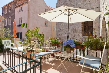 Chic One-Bedroom Apartment in Central Dubrovnik