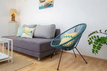 Modern Family Villa with Heated Pool in Kaštel Gomilica