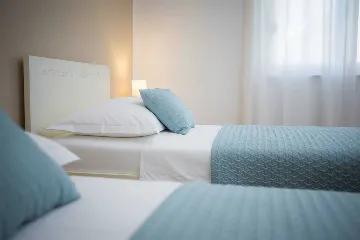 Modern Family Villa with Heated Pool in Kaštel Gomilica