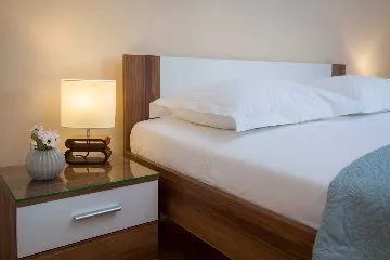 Modern Family Villa with Heated Pool in Kaštel Gomilica