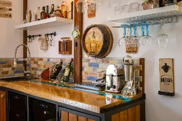 Modern Family Villa with Heated Pool in Kaštel Gomilica