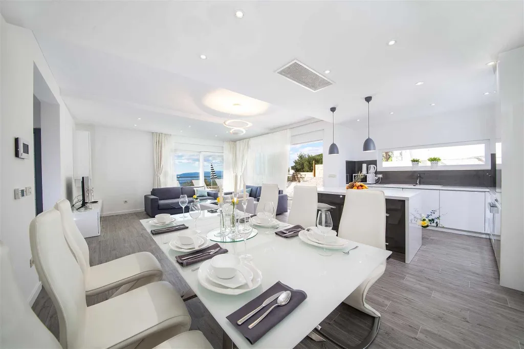 Contemporary Villa Retreat With Heated Pool, Makarska