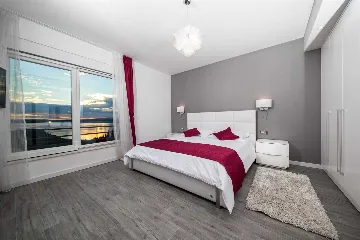 Contemporary Villa Retreat With Heated Pool, Makarska