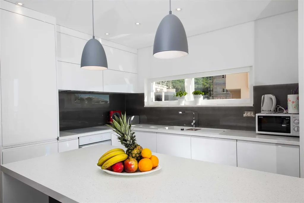 Modern Villa with Pool in Makarska