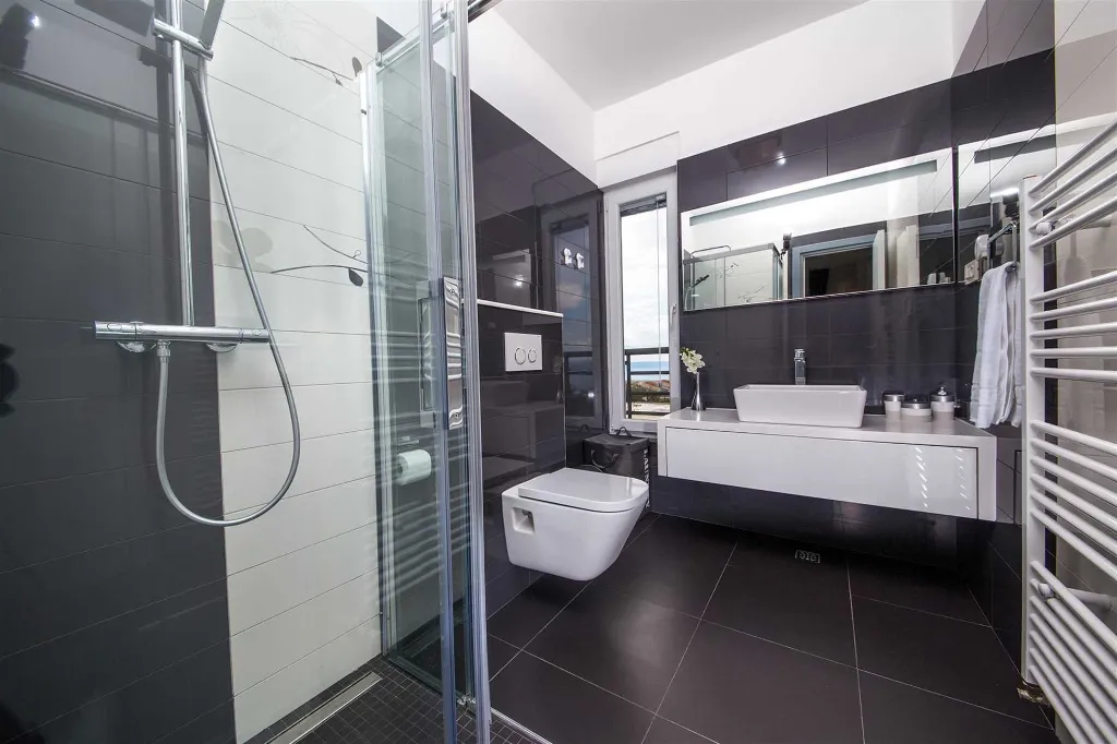 Modern Villa with Pool in Makarska