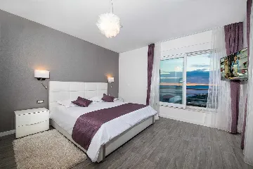 Modern Villa with Pool in Makarska