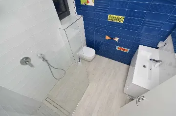 Modern 4-Bedroom Villa with Heated Pool in Makarska