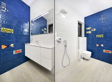 Modern 4-Bedroom Villa with Heated Pool in Makarska