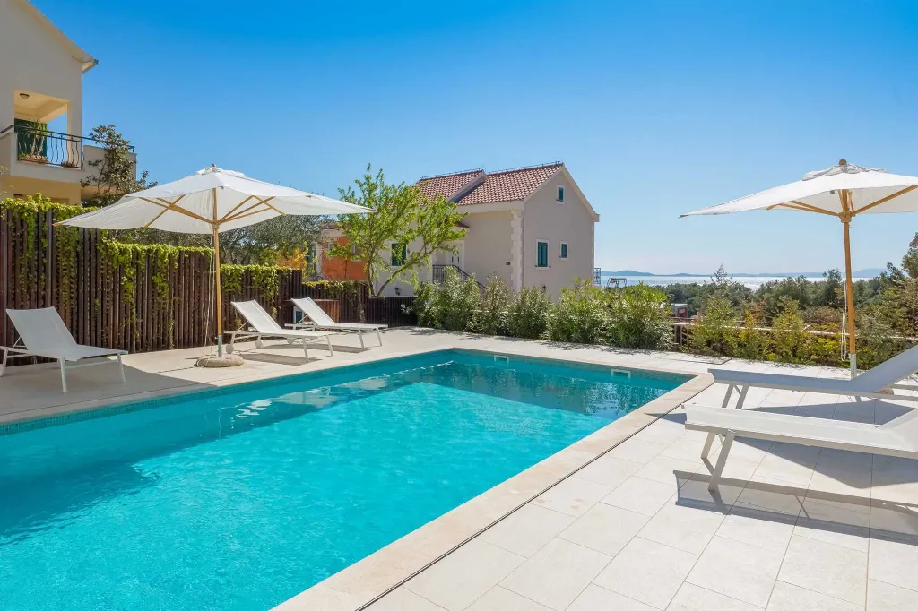 Modern Seaside Villa with Heated Pool in Milna