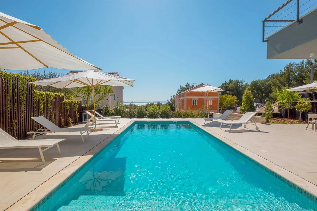 Modern Seaside Villa with Heated Pool in Milna