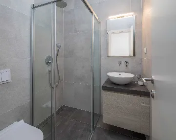 Modern Seaside Villa with Heated Pool in Milna