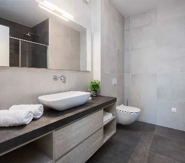 Modern Seaside Villa with Heated Pool in Milna