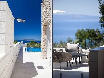 Contemporary Villa with Heated Pool in Makarska