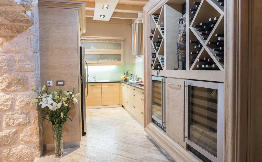 Elegant 4-Bedroom Villa with Pool in Dubrovnik