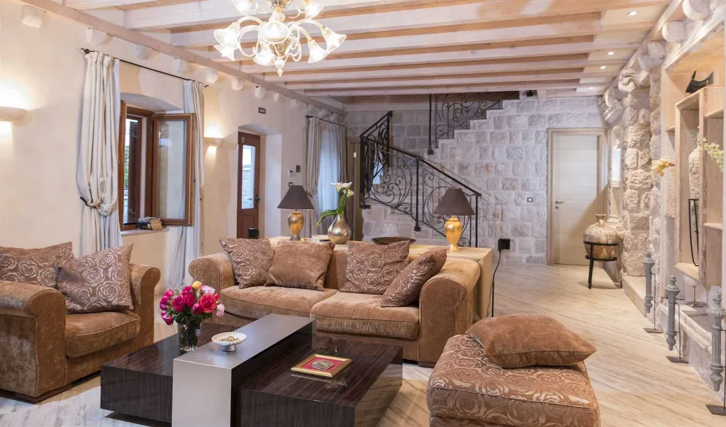 Elegant 4-Bedroom Villa with Pool in Dubrovnik