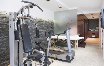 Elegant 4-Bedroom Villa with Pool in Dubrovnik