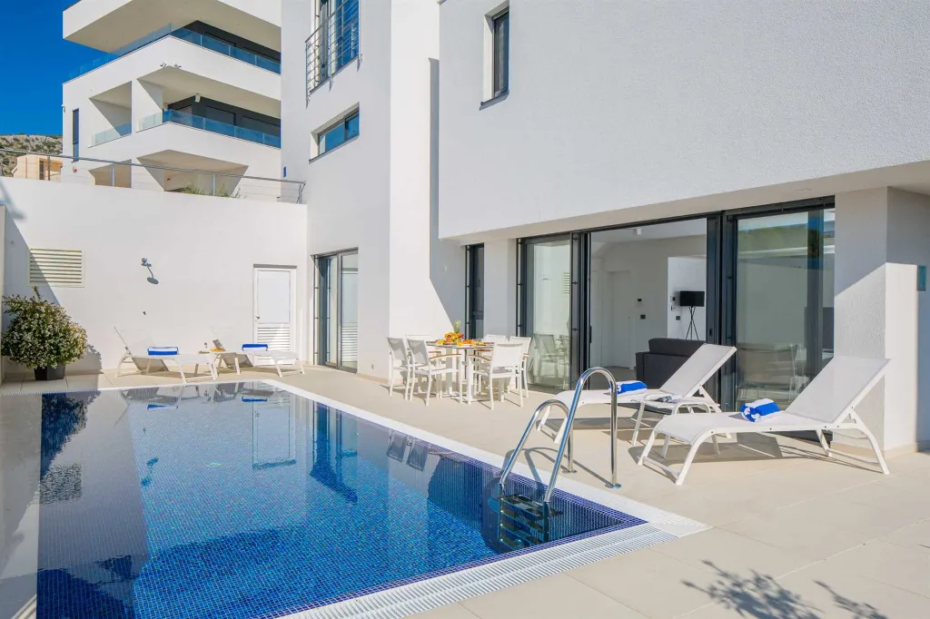 Modern Villa Retreat with Pool in Seget Donji