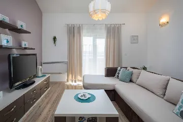 Poolside Family Villa in Kaštel Sućurac near Split