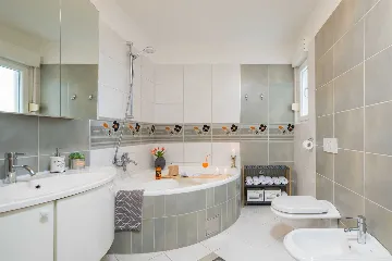 Poolside Family Villa in Kaštel Sućurac near Split