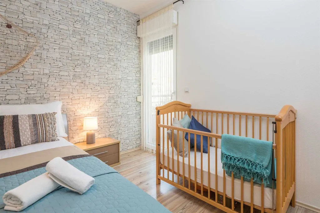 Poolside Family Villa in Kaštel Sućurac near Split