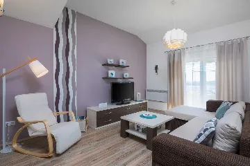 Poolside Family Villa in Kaštel Sućurac near Split