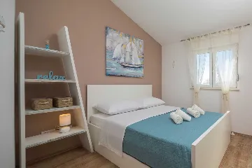 Poolside Family Villa in Kaštel Sućurac near Split