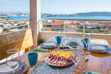 Poolside Family Villa in Kaštel Sućurac near Split