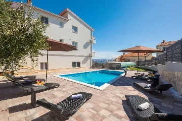 Poolside Family Villa in Kaštel Sućurac near Split