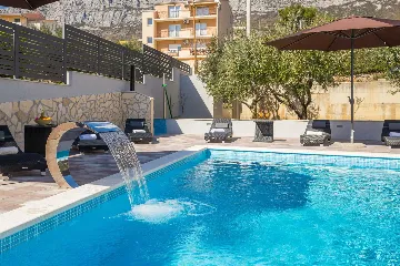 Poolside Family Villa in Kaštel Sućurac near Split