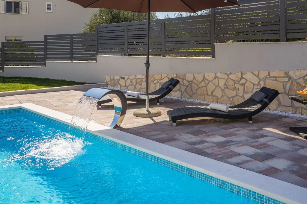 Poolside Family Villa in Kaštel Sućurac near Split