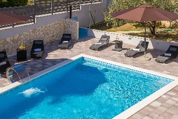 Poolside Family Villa in Kaštel Sućurac near Split