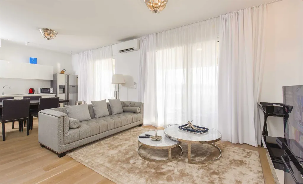 Seaside Retreat Villa with Pool in Trogir