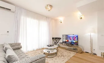 Seaside Retreat Villa with Pool in Trogir