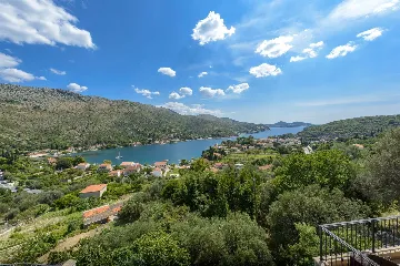 Family Villa with Pool and Terraces in Zaton