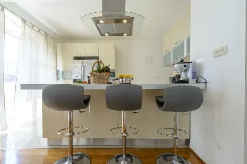 Family Villa with Pool and Terraces in Zaton