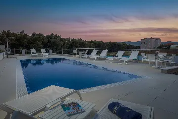 Modern 3-Bedroom Apartment with Pool in Seget Donji