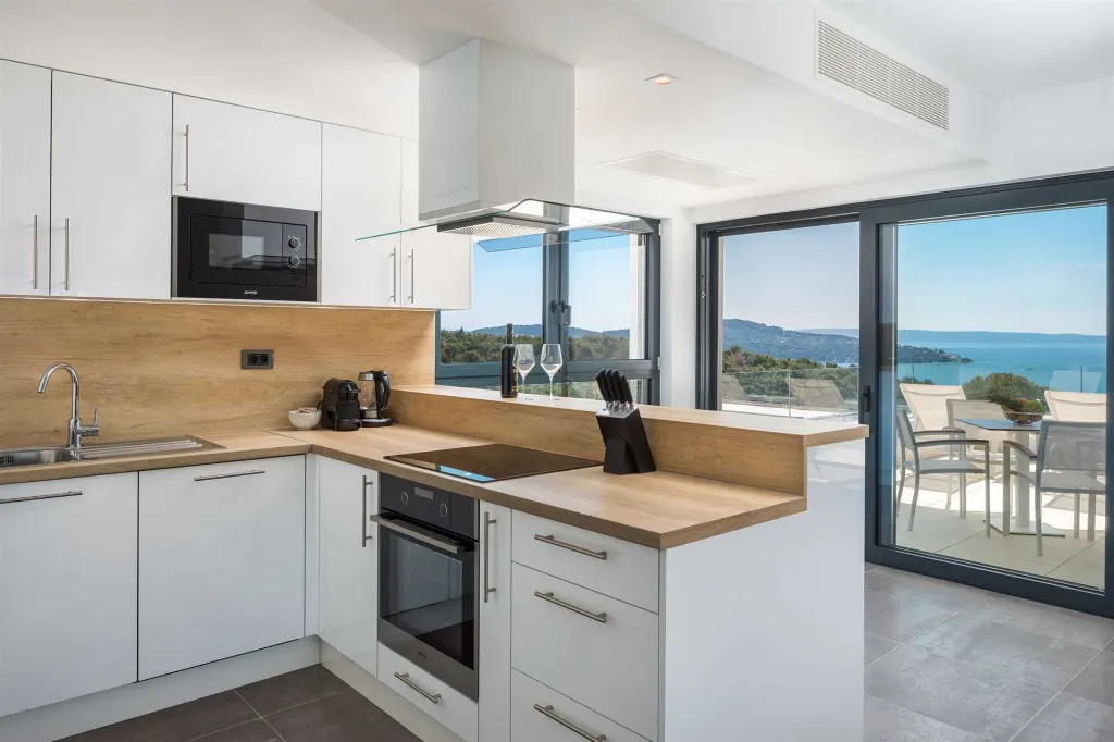 Modern Apartment with Pool in Seget Donji