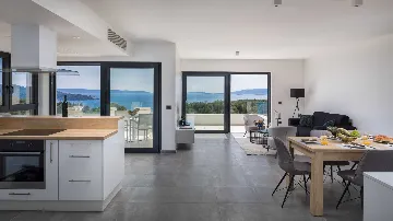 Modern Apartment with Pool in Seget Donji