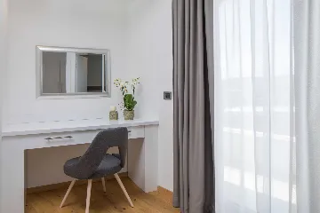 Modern Apartment with Pool in Seget Donji