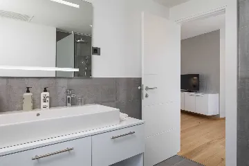 Modern Apartment with Pool in Seget Donji