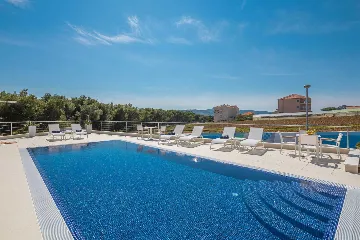 Modern Apartment with Pool in Seget Donji