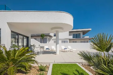 Modern Apartment with Pool in Seget Donji