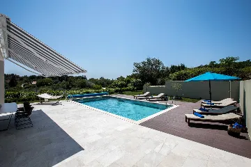 Spacious Villa Retreat with Pool in Orašac