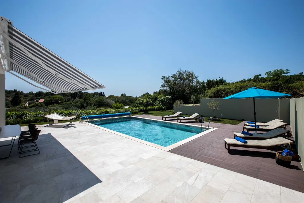 Spacious Villa Retreat with Pool in Orašac