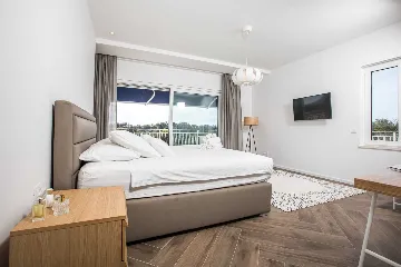 Spacious Villa Retreat with Pool in Orašac