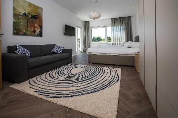 Spacious Villa Retreat with Pool in Orašac